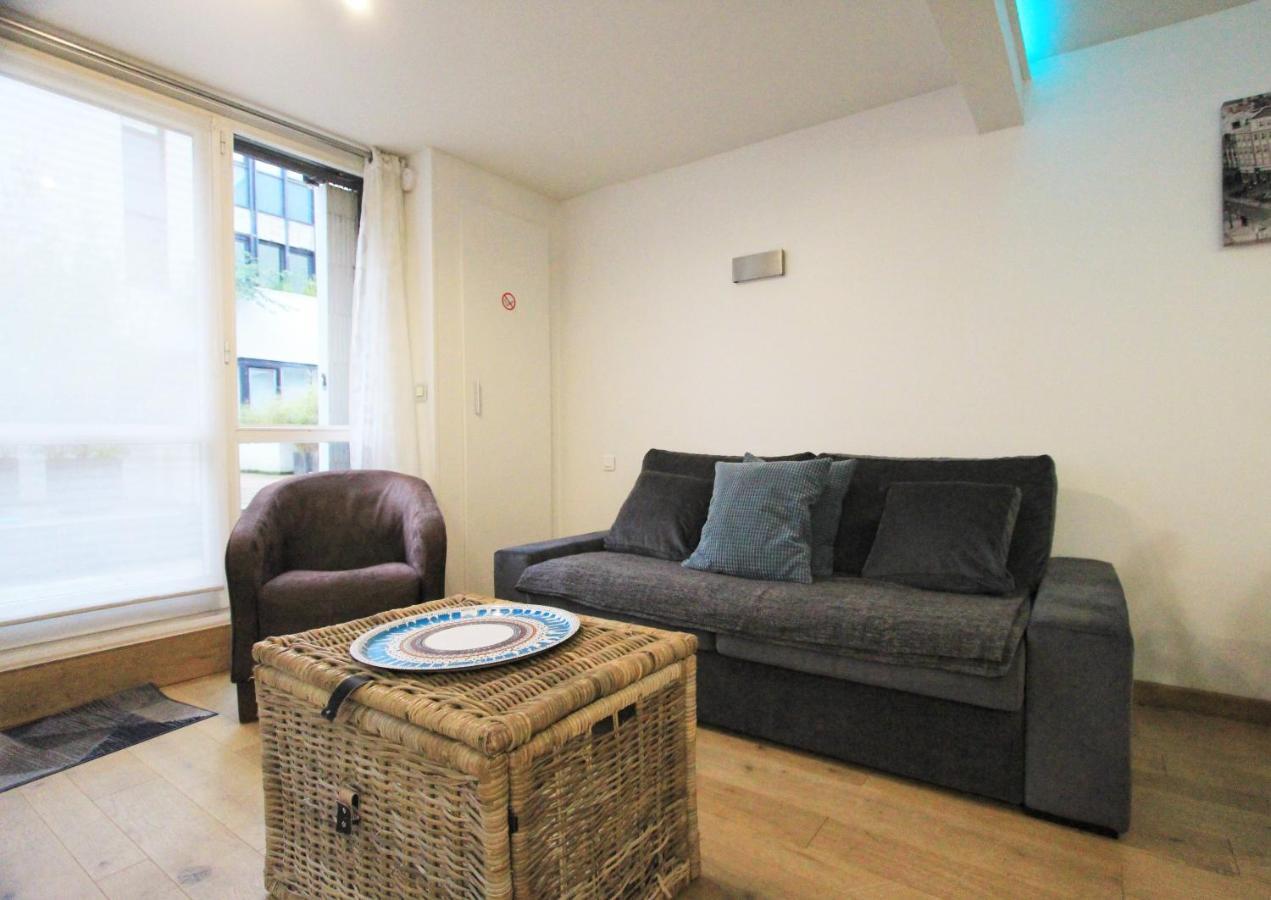 Escalille Le Voltaire Apartment ภายนอก รูปภาพ