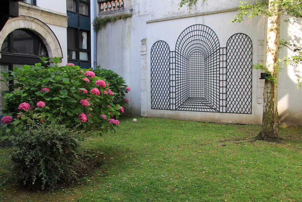 Escalille Le Voltaire Apartment ภายนอก รูปภาพ