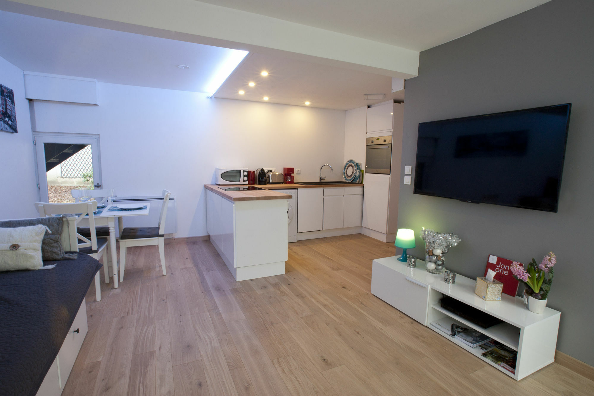 Escalille Le Voltaire Apartment ภายนอก รูปภาพ
